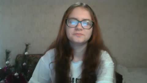 Snapshot of miyabe chatting on 14, 1, 2025 Milana online show from 14, 1, 2025