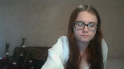 Snapshot of miyabe chatting on 22, 1, 2025 Milana online show from 22, 1, 2025