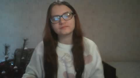 Snapshot of miyabe chatting on 9, 2, 2025 Milana online show from 9, 2, 2025