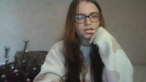 Snapshot of miyabe chatting on 9, 2, 2025 Milana online show from 9, 2, 2025