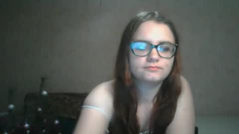 Snapshot of miyabe chatting on 10, 2, 2025 Milana online show from 10, 2, 2025