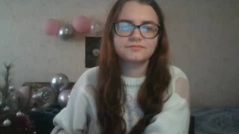 Snapshot of miyabe chatting on 16, 2, 2025 Milana online show from 16, 2, 2025