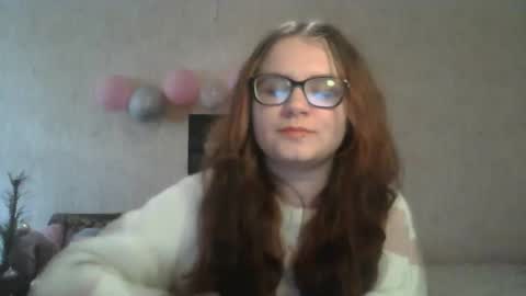 Snapshot of miyabe chatting on 25, 2, 2025 Milana online show from 25, 2, 2025