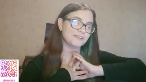 Snapshot of miyabe chatting on 14, 9, 2025 Milana online show from 14, 9, 2025