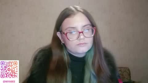 Snapshot of miyabe chatting on 1, 10, 2025 Milana online show from 1, 10, 2025