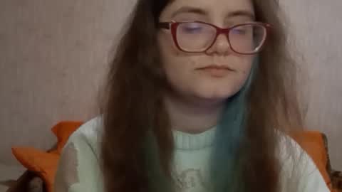 Snapshot of miyabe chatting on 7, 2, 2026 Milana online show from 7, 2, 2026