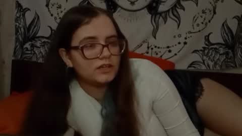 Snapshot of miyabe chatting on 19, 2, 2026 Milana online show from 19, 2, 2026