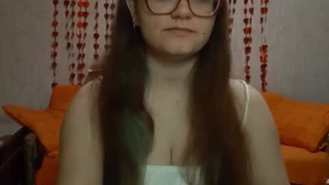 Snapshot of miyabe chatting on 25, 2, 2026 Milana online show from 25, 2, 2026