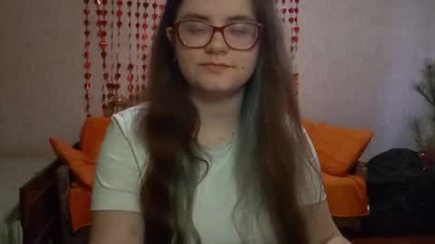 Snapshot of miyabe chatting on 1, 3, 2026 Milana online show from 1, 3, 2026