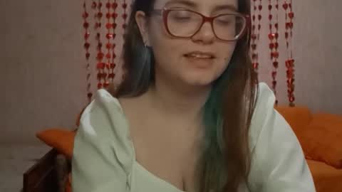 Snapshot of miyabe chatting on 5, 3, 2026 Milana online show from 5, 3, 2026