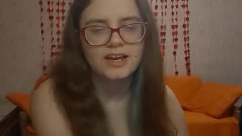 Snapshot of miyabe chatting on 9, 3, 2026 Milana online show from 9, 3, 2026