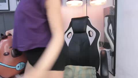 Snapshot of miyu_komori chatting on 5, 3, 2026 miyu_komori online show from 5, 3, 2026