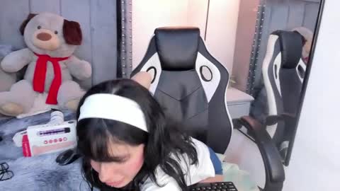 Snapshot of miyu_komori chatting on 31, 3, 2026 miyu_komori online show from 31, 3, 2026