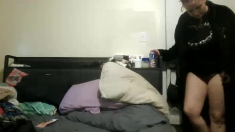 miztrezk online show from 7, 2, 2026