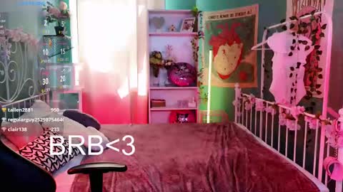 Snapshot of mizukinoyoru chatting on 9, 3, 2025 Mizuki online show from 9, 3, 2025