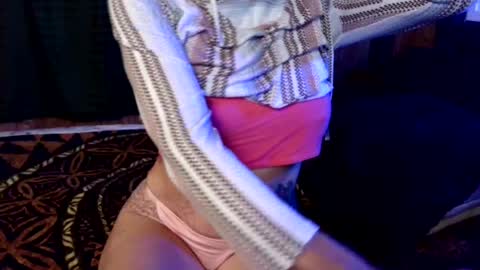 Snapshot of mizziijaie chatting on 6, 10, 2025 mizziijaie online show from 6, 10, 2025