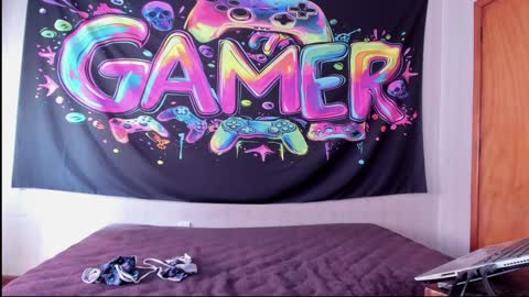 MizzKittay online show from 16, 1, 2025