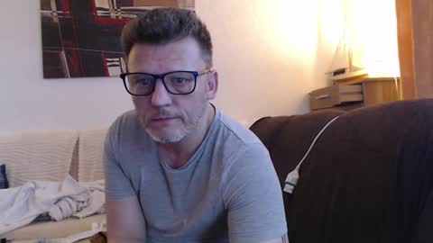 Snapshot of mk__0280__ chatting on 22, 1, 2025 mk__0280__ online show from 22, 1, 2025