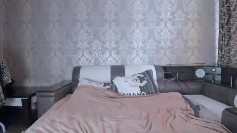 Lili online show from 5, 11, 2025