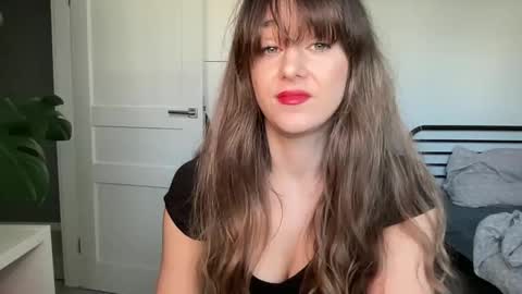 Snapshot of mmminnie chatting on 1, 2, 2025 mmminnie online show from 1, 2, 2025