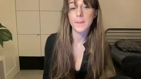Snapshot of mmminnie chatting on 1, 3, 2025 mmminnie online show from 1, 3, 2025