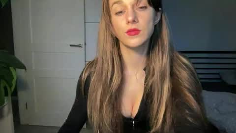 Snapshot of mmminnie chatting on 12, 3, 2025 mmminnie online show from 12, 3, 2025