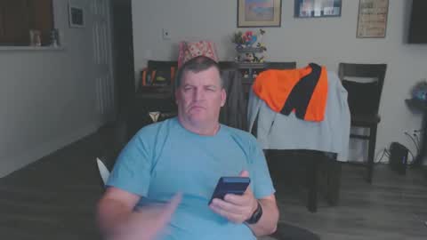 Snapshot of mmmthatsfunnn chatting on 29, 12, 2024 mmmthatsfunnn online show from 29, 12, 2024