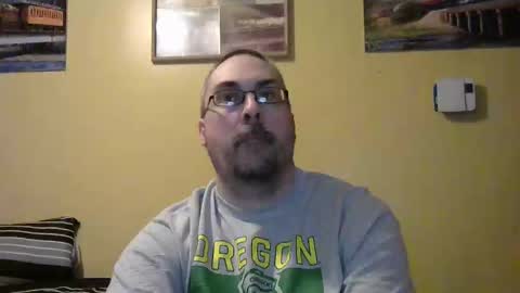 Snapshot of mmr4545 chatting on 22, 4, 2026 mark online show from 22, 4, 2026