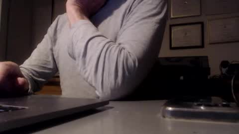 Snapshot of mmythmaker chatting on 7, 6, 2026 mmythmaker online show from 7, 6, 2026