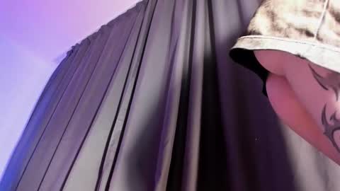 mnepohhh online show from 26, 3, 2026