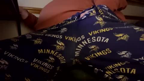 mnguy19726969 online show from 7, 1, 2026