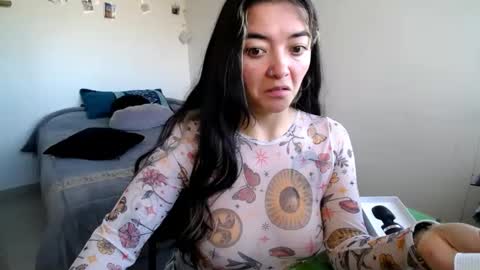 Snapshot of mocca_117 chatting on 8, 11, 2025 Sam online show from 8, 11, 2025