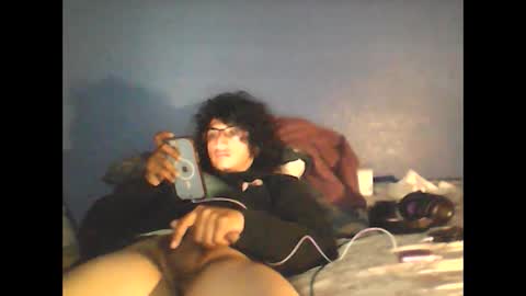 mochaandcreme online show from 9, 2, 2025