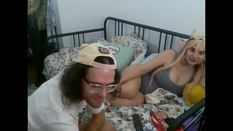 Snapshot of mochi_rainbow chatting on 10, 9, 2025 The Mochi Rainbow Variety Show online show from 10, 9, 2025