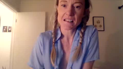 Snapshot of mockingbirds91 chatting on 27, 3, 2026 mockingbirds91 online show from 27, 3, 2026