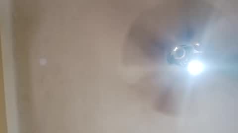 Snapshot of modelo_web18 chatting on 16, 11, 2025 camilo online show from 16, 11, 2025