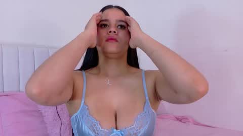 zoe ross online show from 16, 9, 2025