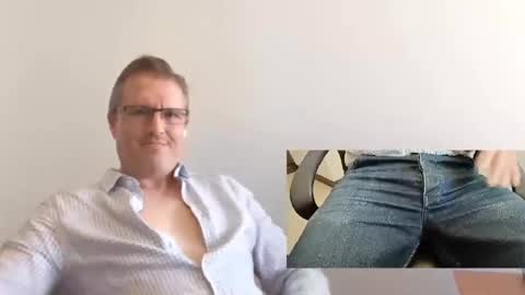 Moe online show from 29, 9, 2025