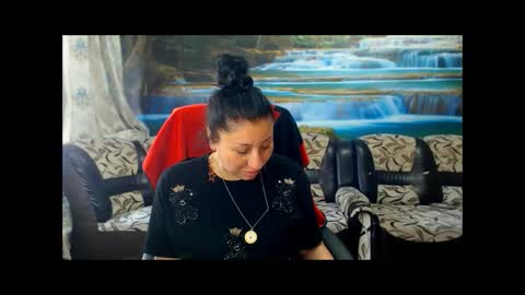 moistmady online show from 20, 5, 2026