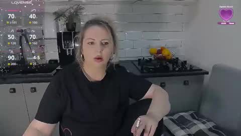 Snapshot of mojjo_erika chatting on 15, 2, 2026 erika online show from 15, 2, 2026