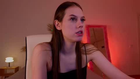 Molly online show from 10, 2, 2025