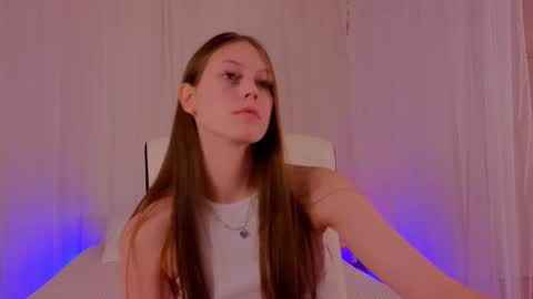 Molly online show from 2, 10, 2025