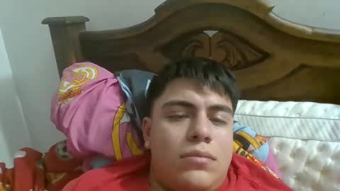 molimoli08 online show from 4, 1, 2025