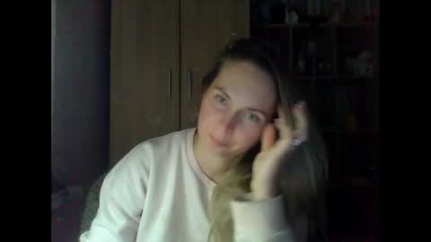 molly971345 online show from 9, 2, 2026