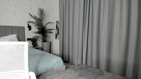 Snapshot of molly_555 chatting on 22, 12, 2025 Sima online show from 22, 12, 2025