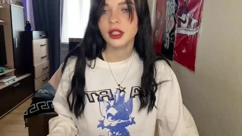 molly_kinkli online show from 18, 4, 2026