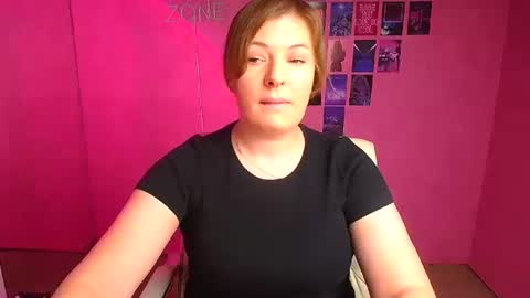 Snapshot of molly_mis chatting on 18, 12, 2025 Molly online show from 18, 12, 2025