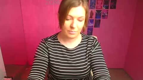 Snapshot of molly_mis chatting on 18, 3, 2026 Molly online show from 18, 3, 2026