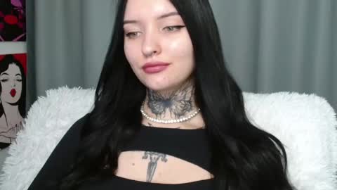 Lina online show from 5, 2, 2025