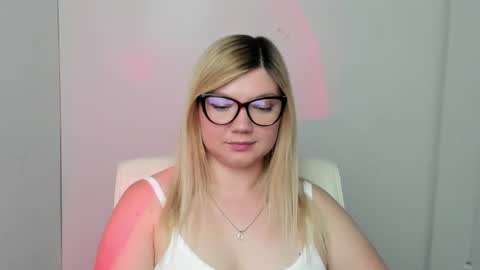 Molly online show from 14, 9, 2025